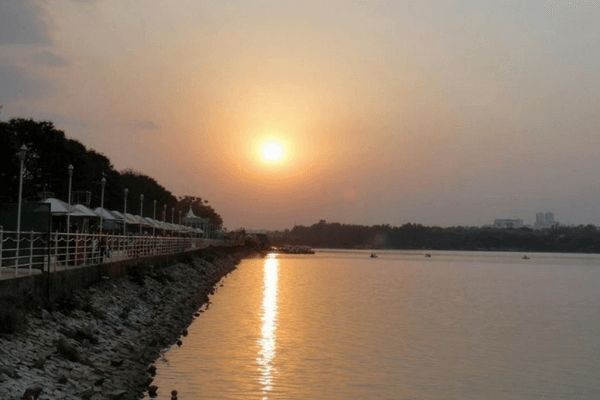 Photo of बैंगलोर में देखने के लिए सर्वश्रेष्ठ स्थान – भारत की सिलिकन वैली by RAVI TRAVELS