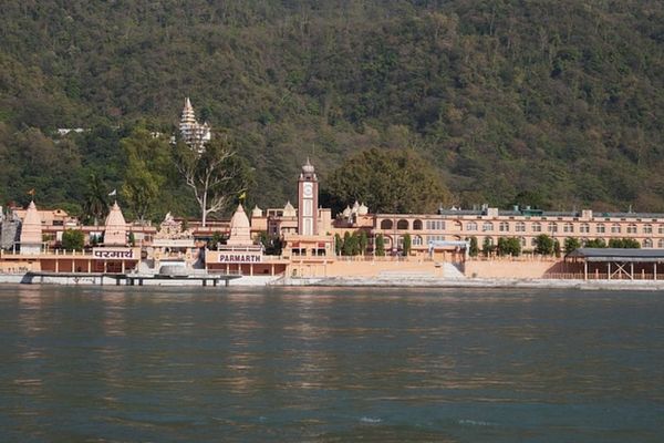 Photo of इलेक्ट्रॉनिक गैजेट के तनाव से दूर रहने के लिए भारत में घूमने के लिए 10 सर्वश्रेष्ठ जगह by RAVI TRAVELS