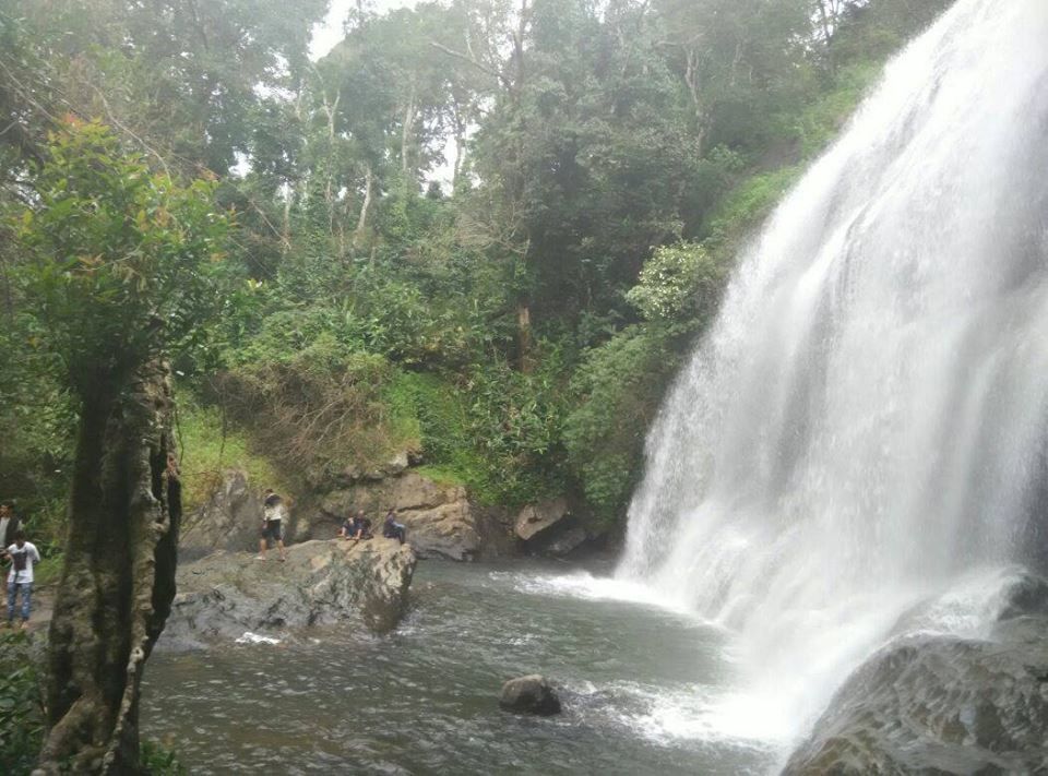 Photo of Tadiandamol, A Misty Valley - Second Highest of Karnataka 3/3 by Bhavani