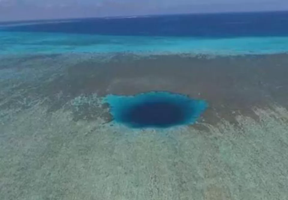 Photo of Do You Know About the World's Deepest Blue Hole, the Dragon Hole? by Aahna