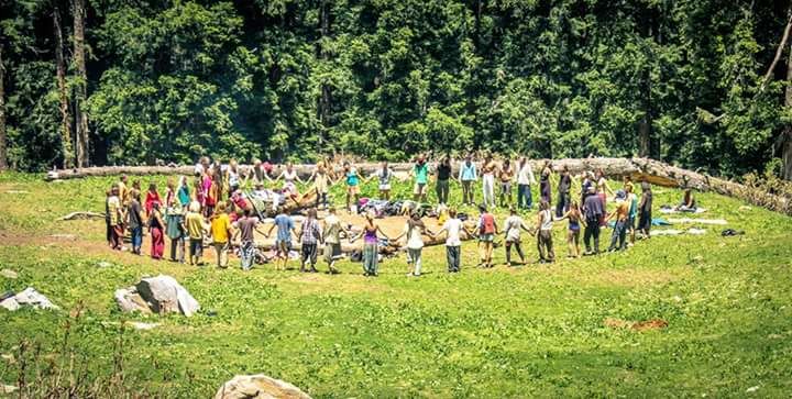 Photo of The Other Side of ‘Parvati Valley’: Rainbow Gathering in India, Kheerganga 5/7 by Jacinth Paul