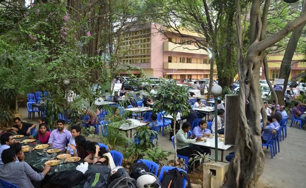 Photo of Airlines Hotel, Bengaluru, Karnataka, India by Jacinth Paul