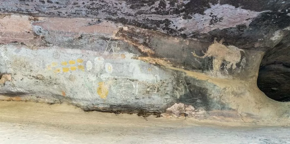 Photo of Bhimbetka rock shelters by BUSINESS BITES