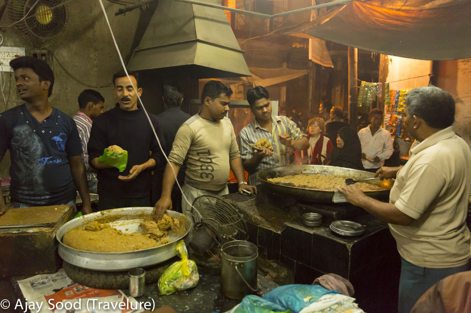 Photo of Chowk, Lucknow, Uttar Pradesh, India by Ajay