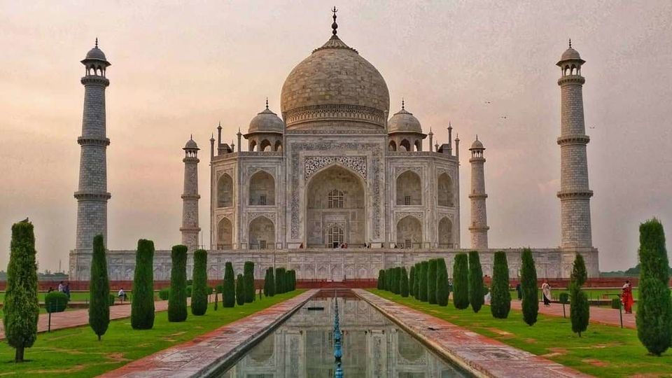 Photo of Agra, Uttar Pradesh, India by Arshad Irfan