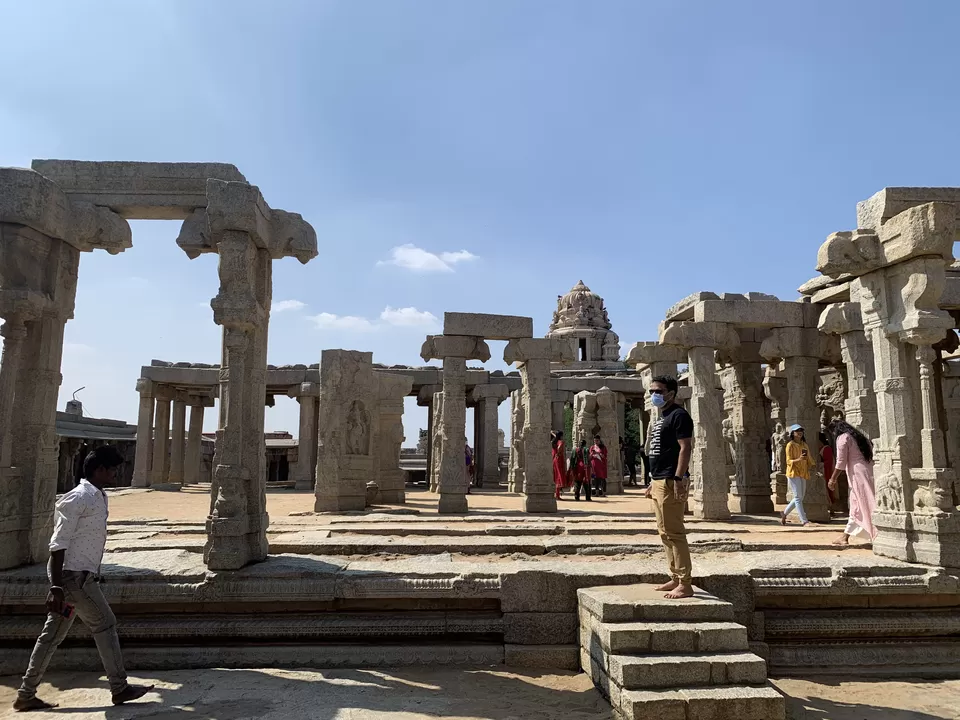 Photo of Lepakshi Temple Arch, Lepakshi, Andhra Pradesh, India by Arshad Irfan