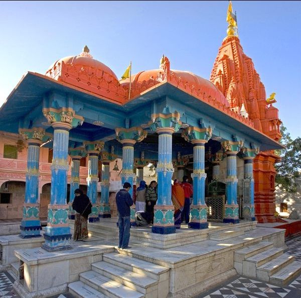 Photo of भारत के 5 मंदिर जहाँ पुरुषों का प्रवेश वर्जित है by nomadic_mahendra
