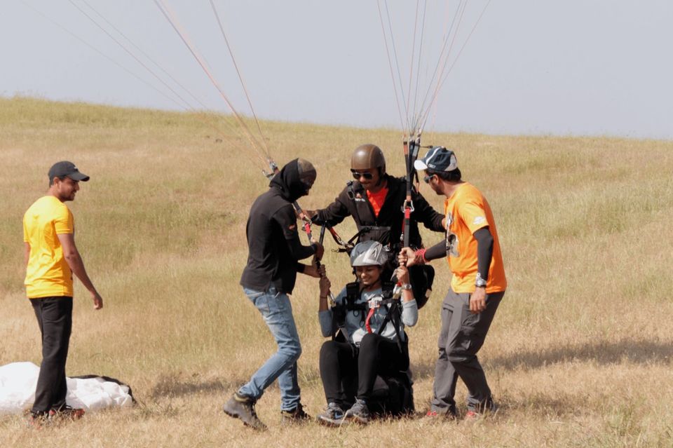 Photo of Bird? Plane? No, Just A Father-Son Duo Enjoying Paragliding in Kamshet! by Trinetra Singh