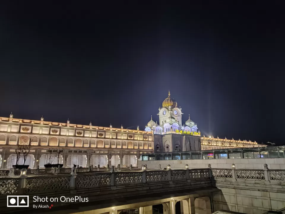 Photo of Amritsar Golden Temple by akash chavan