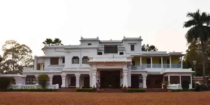 Photo of Shantiniketan, West Bengal, India by Surjatapa Adak