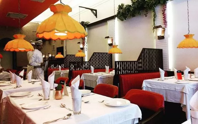 Photo of Mocambo Restaurant and Bar, Park Street, Road, Kolkata, West Bengal, India by Surjatapa Adak