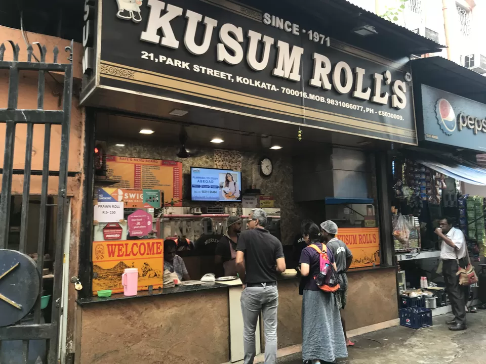 Photo of Kusum Roll's, Park Street, Park Street area, Kolkata, West Bengal, India by Surjatapa Adak