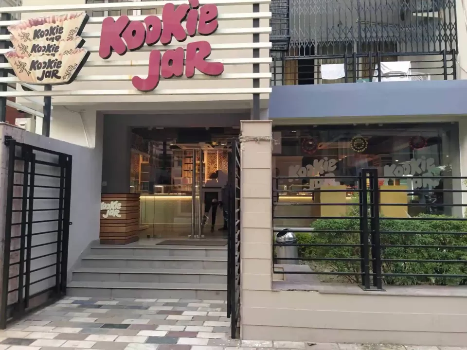 Photo of Kookie Jar, Shakespeare Sarani Road, Elgin, Kolkata, West Bengal, India by Surjatapa Adak