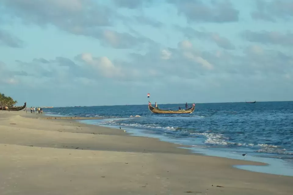 Photo of Marari beach, South.P.O, Cherthala, Kerala, India by Surjatapa Adak