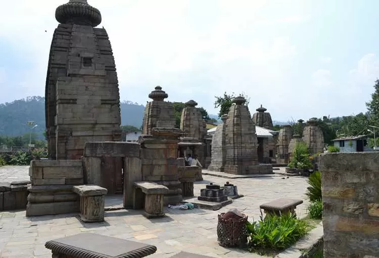 Photo of Baijnath, Himachal Pradesh, India by Surjatapa Adak