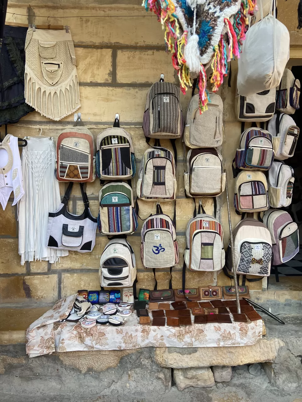 Photo of Jaisalmer Fort, near Gopa CHOCK, Dhibba Para, Manak Chowk, Amar Sagar Pol, Jaisalmer, Rajasthan, India by Amrutha Shenoy