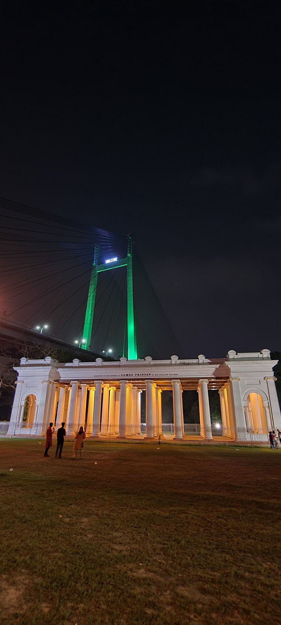 Photo of Princep Ghat, Maidan, Fort William, Hastings, Kolkata, West Bengal, India by Wandering Bong