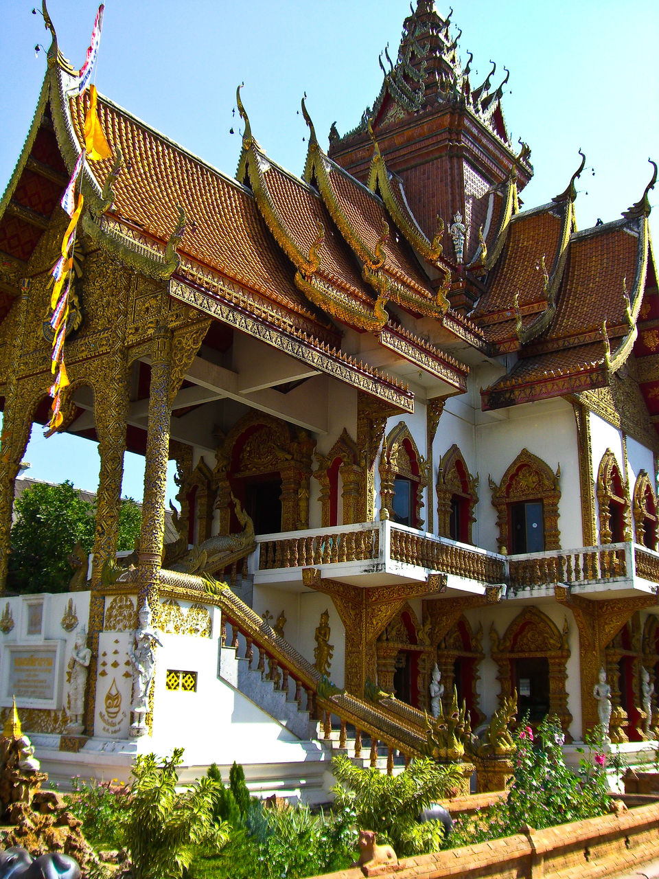 Photo of Around the World in 30 Days: My 2nd Solo Adventure 2/16 by Jenny McIver