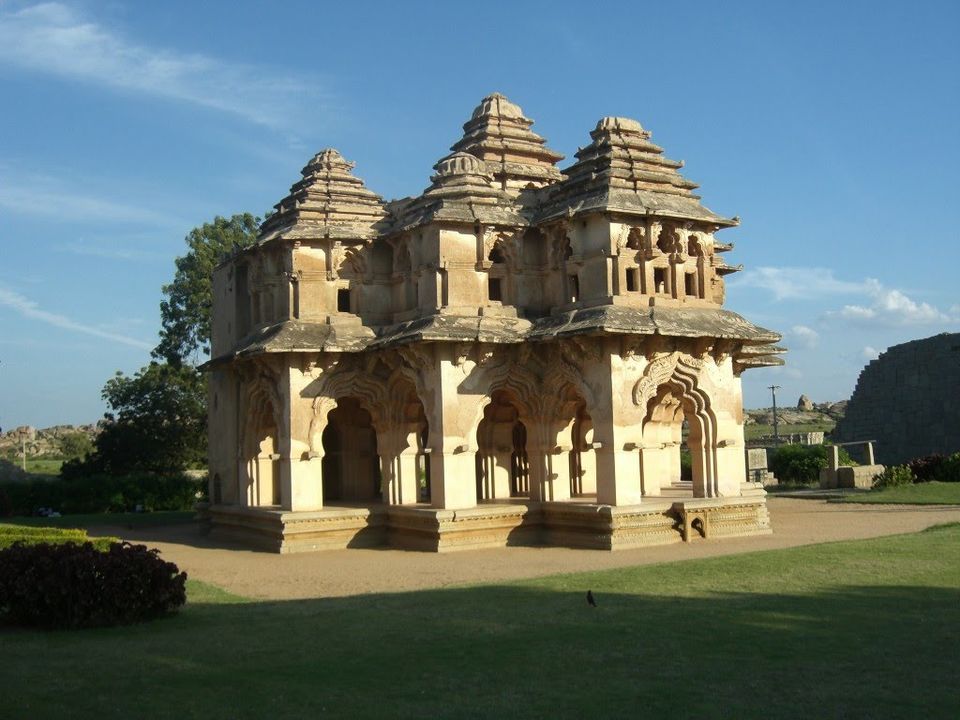 Photo of Day Tour from Bangalore - Anegundi & Hampi 5/8 by Poornima Dasharathi
