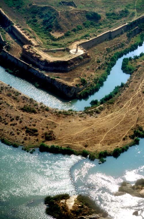Photo of The Southern Bastion - Srinrangapatnam to Melkote by Poornima Dasharathi