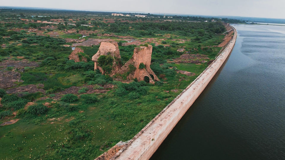 Photo of Tighra Dam Backwaters, Gwalior - An Unexpected Wonder 4/7 by Kshitish Pandey