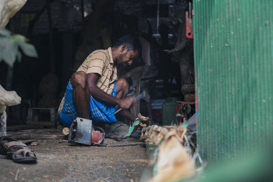 Photo of Photoblog - A Story of Durga Idol Makers , Indore 2/56 by Kshitish Pandey