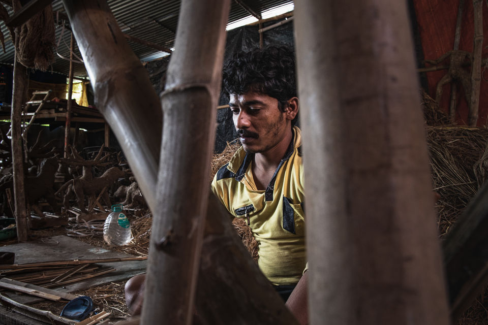 Photo of Photoblog - A Story of Durga Idol Makers , Indore 7/56 by Kshitish Pandey