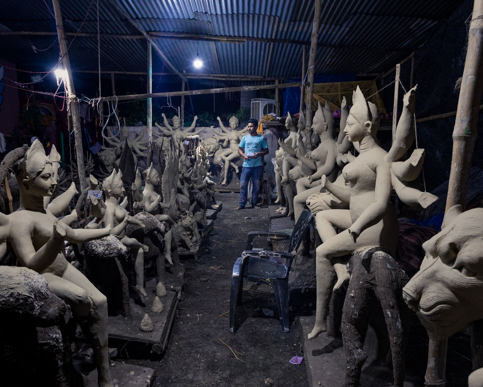 Photo of Photoblog - A Story of Durga Idol Makers , Indore 21/56 by Kshitish Pandey