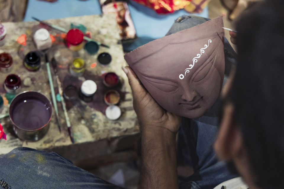 Photo of Photoblog - A Story of Durga Idol Makers , Indore 31/56 by Kshitish Pandey