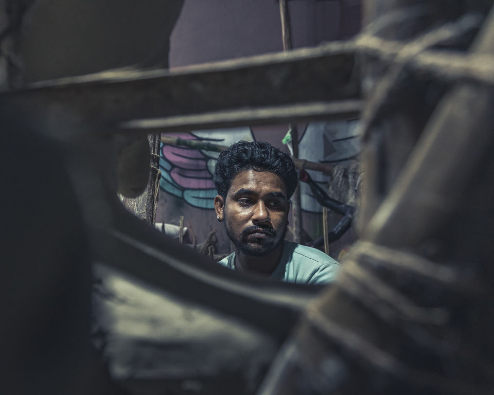 Photo of Photoblog - A Story of Durga Idol Makers , Indore 46/56 by Kshitish Pandey