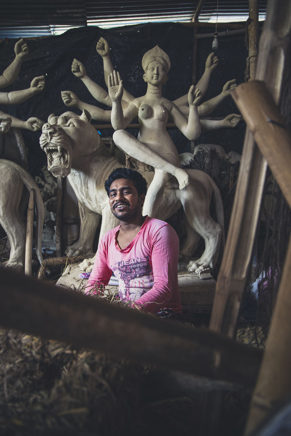 Photo of Photoblog - A Story of Durga Idol Makers , Indore 48/56 by Kshitish Pandey