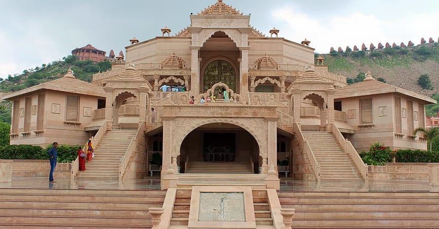 Photo of AJMER JAIN TEMPLE by Gurii vlogs