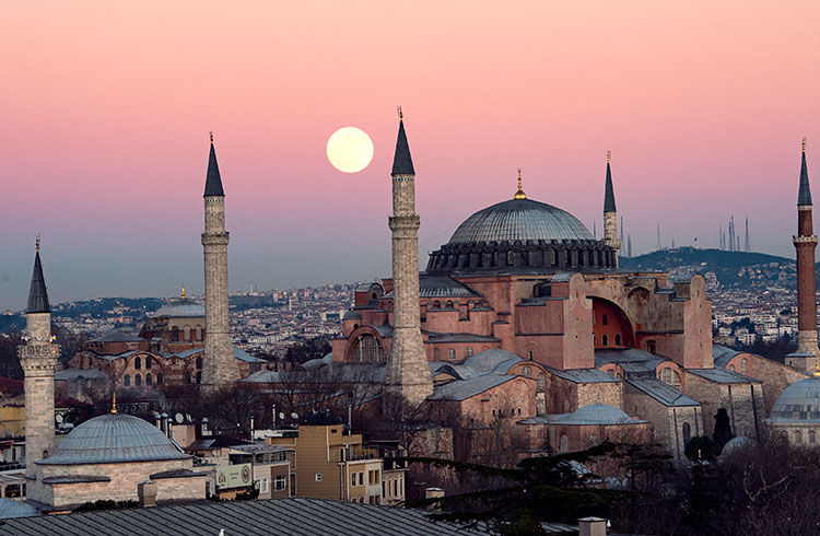 Photo of Top 5 places to visit in Turkey by Gullytrotter