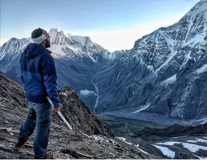 Photo of THE DO’S AND DONT’S OF TREKKING IN THE HIMALAYAS 4/5 by TheMiddleclassTravellers