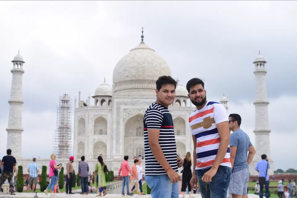 Photo of Taj Mahal by Tanzil khan