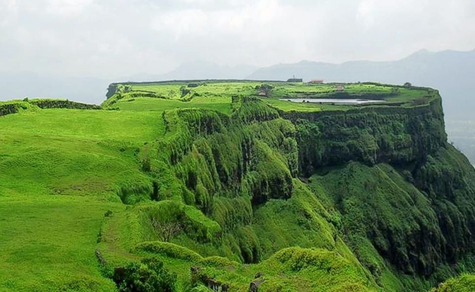 Photo of Top 5 places to visit during monsoon in Maharashtra 5/5 by Andrew Paul