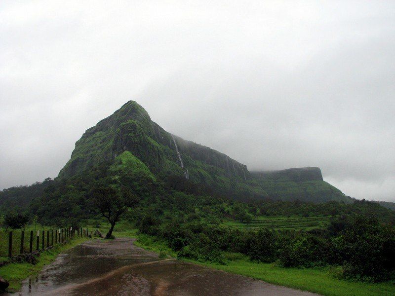 Photo of Top 5 places to visit during monsoon in Maharashtra 1/5 by Andrew Paul