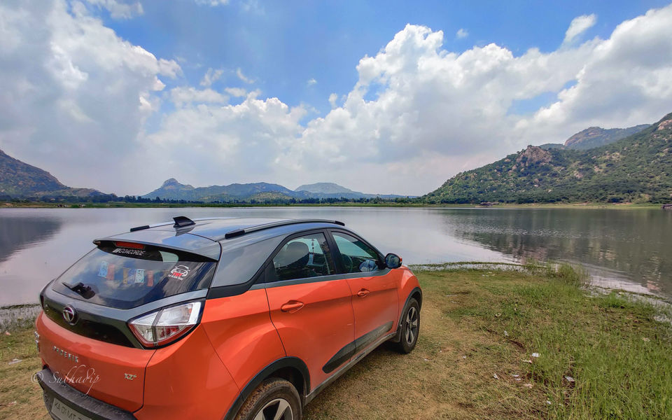Photo of Brunch by the Vatadahosahalli Lake by Subhadip Hazra