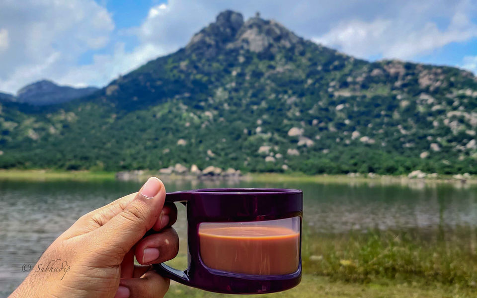 Photo of Brunch by the Vatadahosahalli Lake by Subhadip Hazra