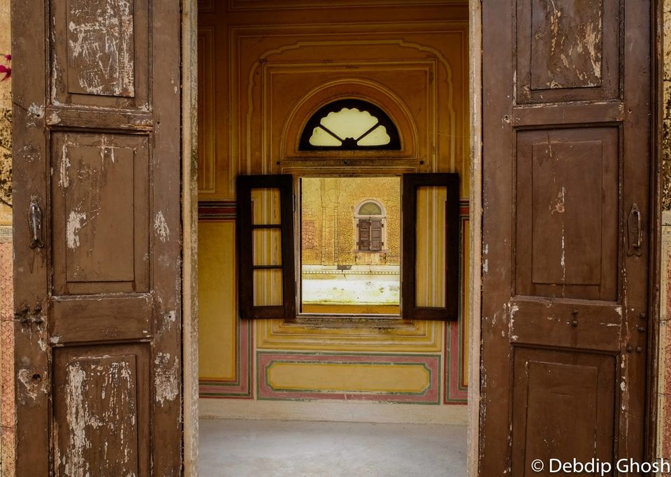 Photo of City of Royals – II by Debdip Ghosh