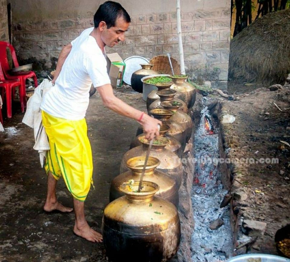 Photo of आप घुमने हिमाचल आएं हों, और हिमाचली चटपटी धाम खाने का लुत्फ नहीं लिया हो, तो आपकी यात्रा अधूरी है। by Sachin kumar