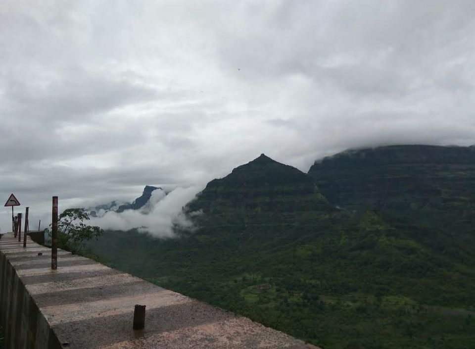 Photo of मानसून स्पेशल: अब हिमाचल जैसी ट्रेकिंग का अनुभव लीजिए महाराष्ट्र के मालशेज़ घाट पर। by Walia Sachin