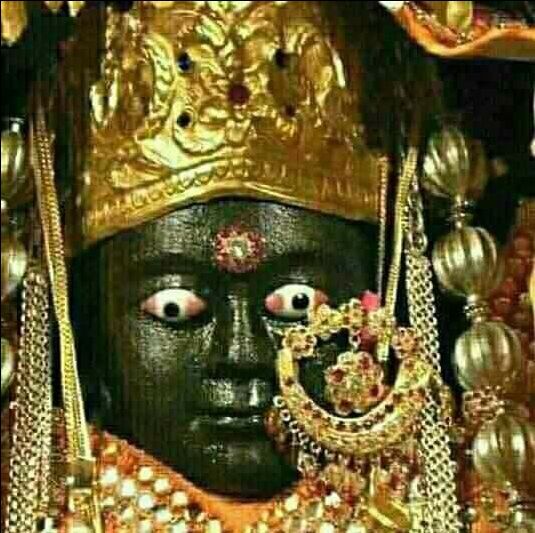 Photo of इस रहस्यमयी मंदिर में माता की प्रतिमा को आए पसीना तो समझो श्रध्दालुओं की मन्नत जरूर पूरी होगी। by Walia Sachin