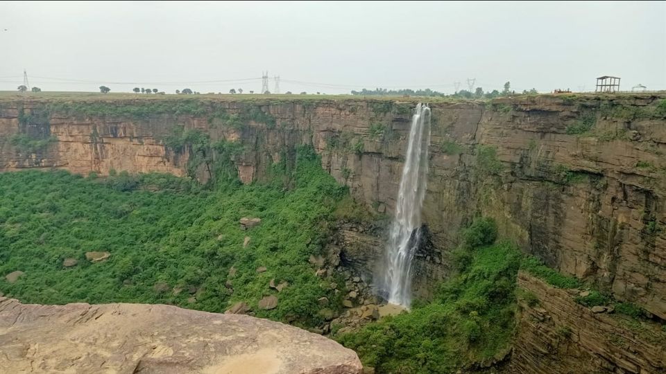Photo of इस मानसून मध्य प्रदेश के इन प्राकृतिक खूबसूरत जगहों पर वाटर फाल का लुत्फ उठाएं। by Walia Sachin
