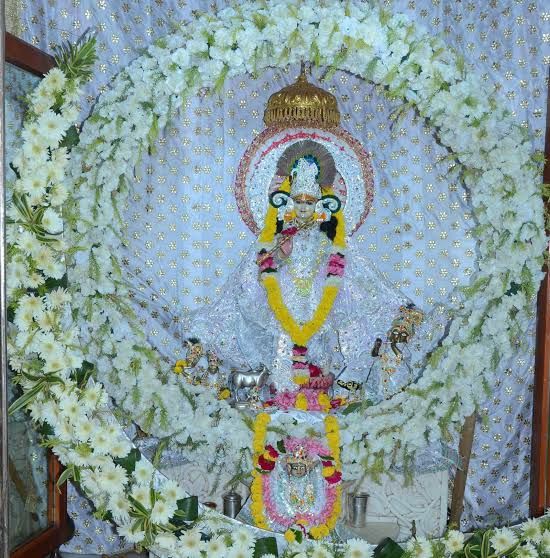 Photo of रू व रू होइए मथुरा के प्राचीन मंदिर, घाट, एवं संग्रहालय से by Sachin kumar
