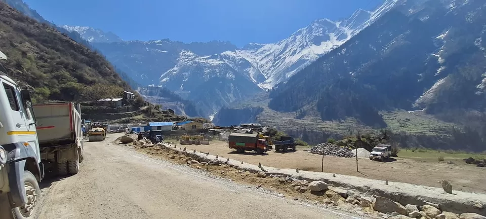 Photo of यह रास्ता नहीं आसान, उत्तराखंड से आदि कैलाश पर्वत तक बन रहा रास्ता शायद यहीं ब्यान कर रहा है by Sachin walia
