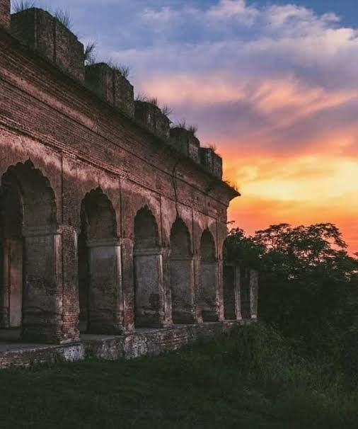 Photo of हिमाचल के इस किले में छिपा अरबों का खजाना आज भी दुनिया के लिए रहस्य ही है by Sachin walia