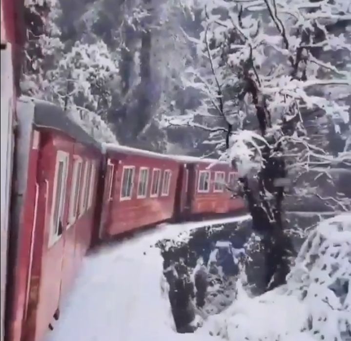Photo of लेना चाहते हैं नेचुरल रोलर कोस्टर का आनंद तो करिए भारत की इन वर्ल्ड हेरिटे हिल रेलवे ट्रेनों में सफर by Mukesh Kumar