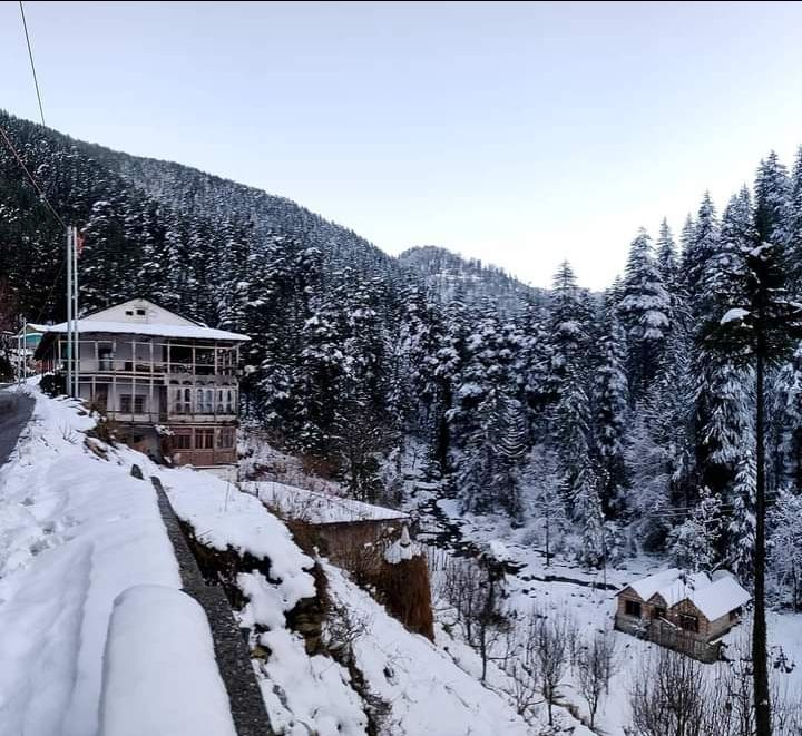 Photo of हिमाचल प्रदेश का एक छोटा-सा स्वर्ग-जीभी। by Mukesh Kumar