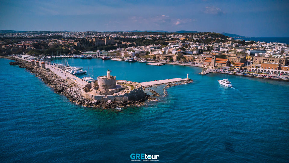 Photo of Most Exciting Things to Do in Rhodes Island by George Pyl